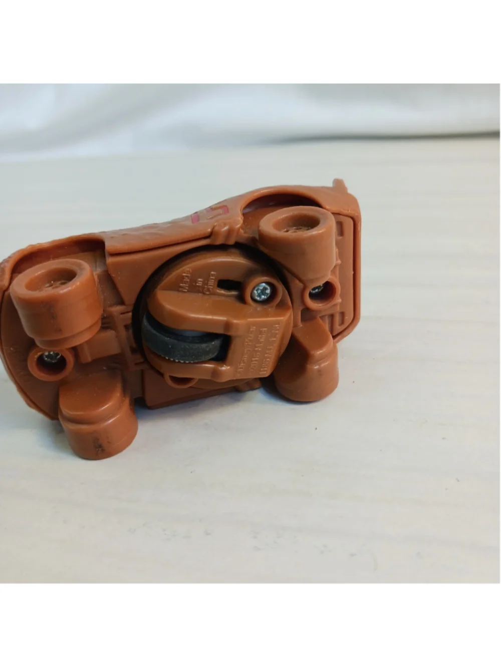 Disney Pixar Cars Lightning Mcqueen Chester Whipplefilter Muddy Brown Figure